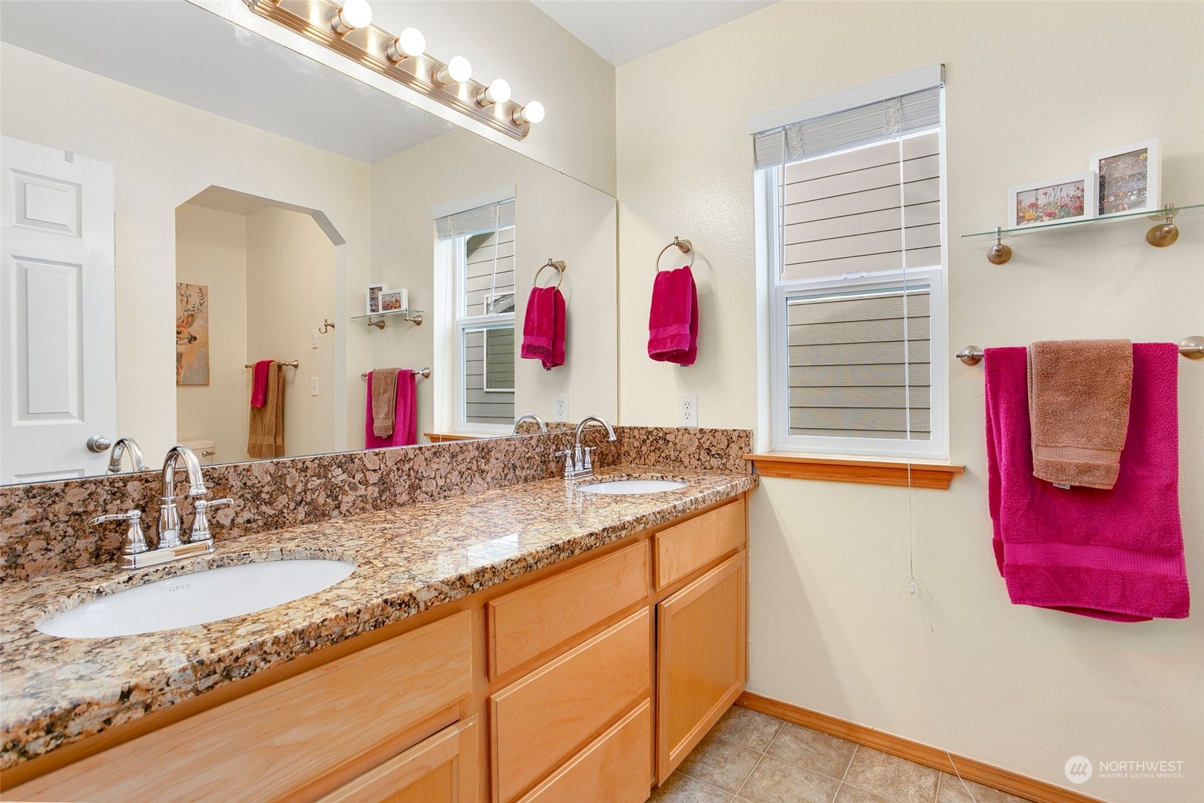 5121 Northeast 11th Court Renton, WA 98059 - Photo 21 of 40 Gallery Image 21