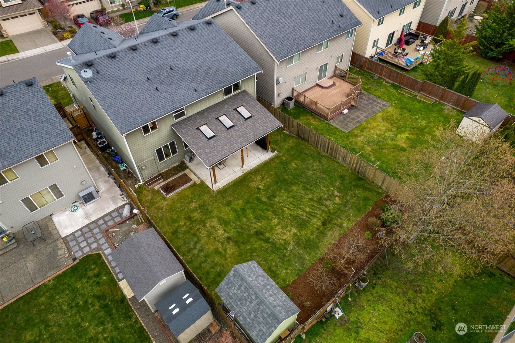 5121 Northeast 11th Court Renton, WA 98059 - Photo 37 of 40 Gallery Image 37