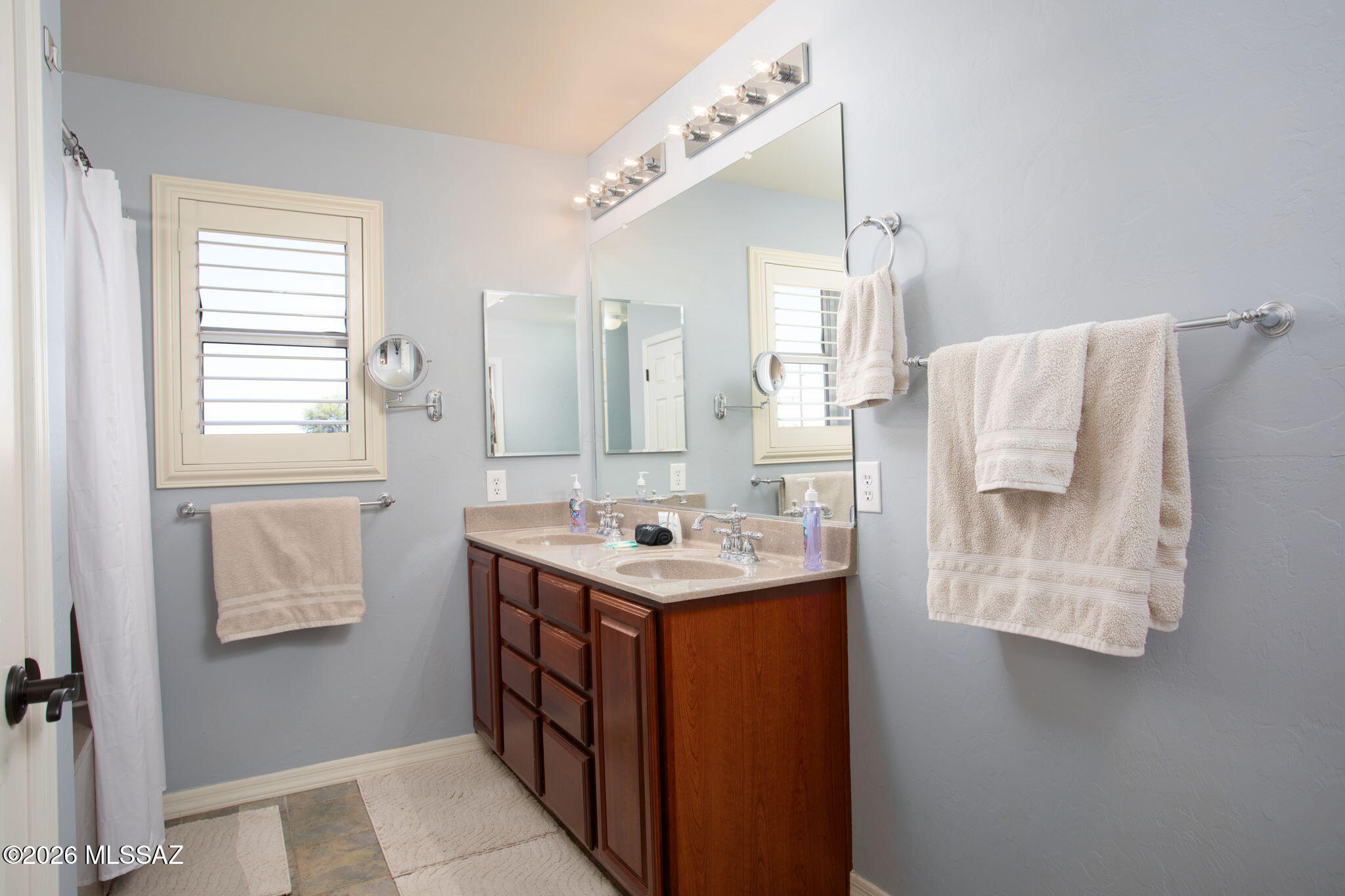 3578 East Canter Road Tucson, AZ 85739 - Photo 24 of 50 Ample storage/linen closet to the left.
