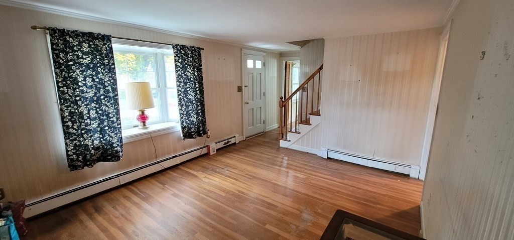 67 Tennyson Road Reading, MA 01867 - Photo 5 of 19 Gallery Image 5