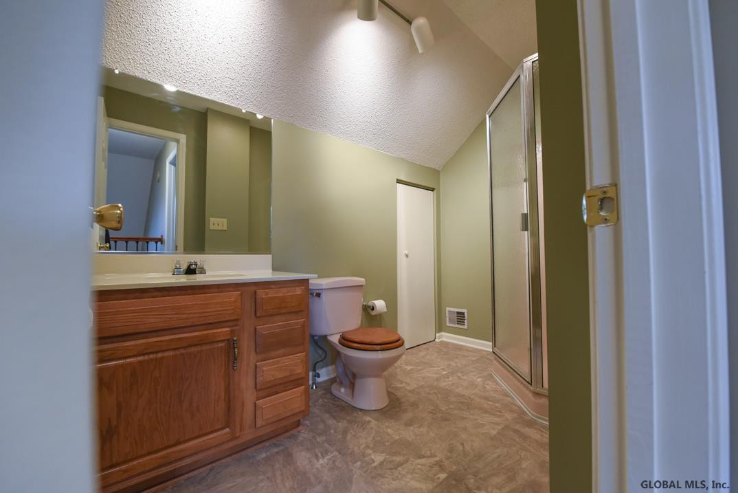 901 Ridgeview Circle Schodack, NY 12033 - Photo 11 of 13 Photo 11