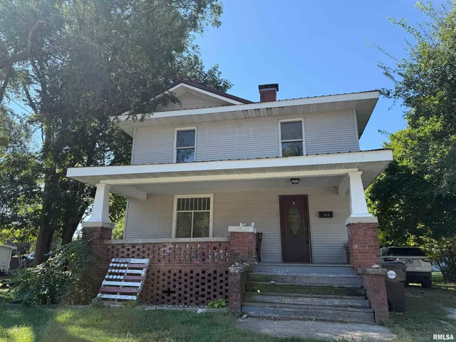 $95,000 | 416 Macomb Road, Rushville, IL 62681