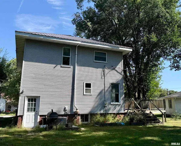 $95,000 | 416 Macomb Road, Rushville, IL 62681