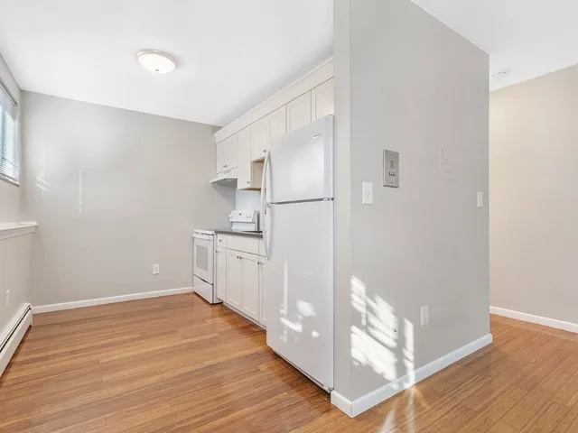 $1,700 | 180 River Street, Unit A4, Waltham, MA 02453