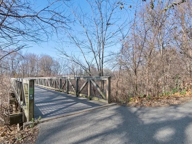 $1,700 | 180 River Street, Unit A4, Waltham, MA 02453