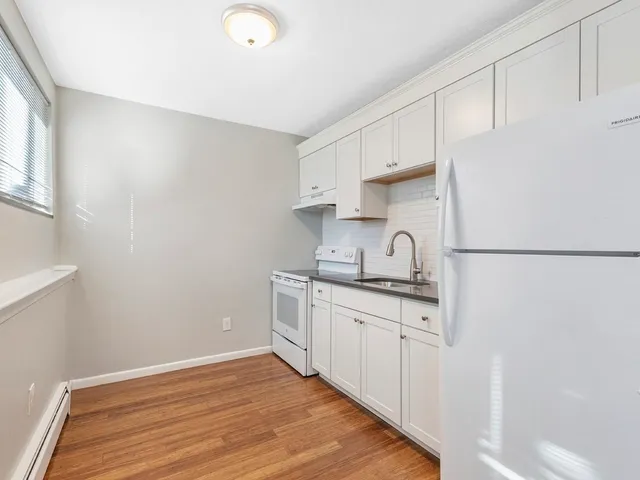 $1,700 | 180 River Street, Unit A4, Waltham, MA 02453