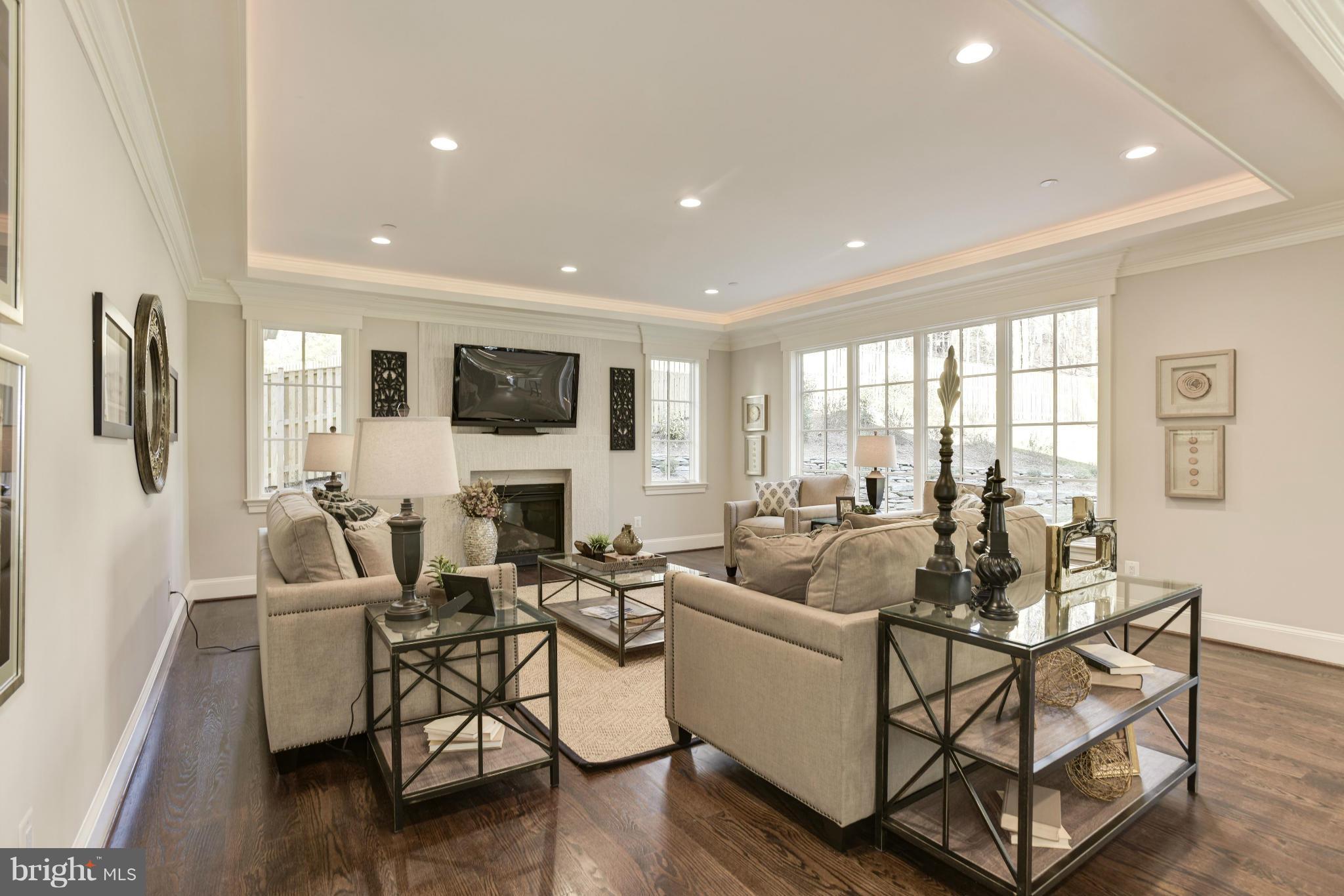 6505 Pyle Road Bethesda, MD 20817 - Photo 12 of 30 Family Room