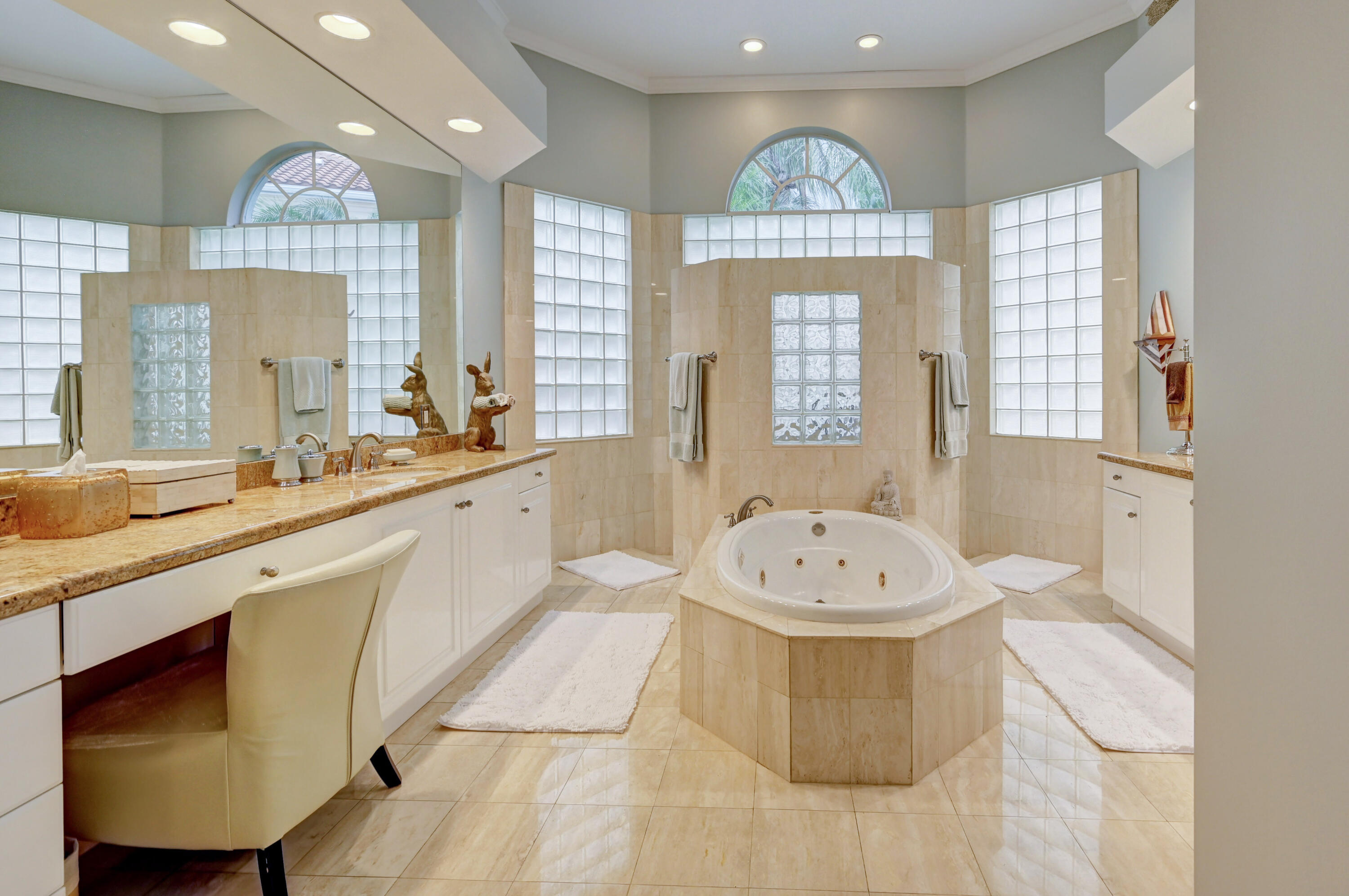 4938 Northwest 23 Court Boca Raton, FL 33431 - Photo 16 of 55 MasterBath1
