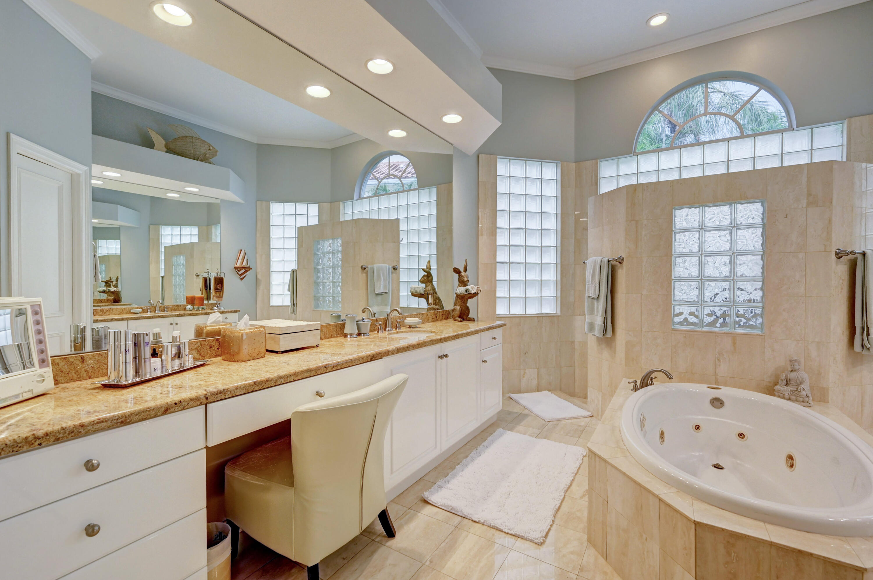 4938 Northwest 23 Court Boca Raton, FL 33431 - Photo 18 of 55 MasterBath