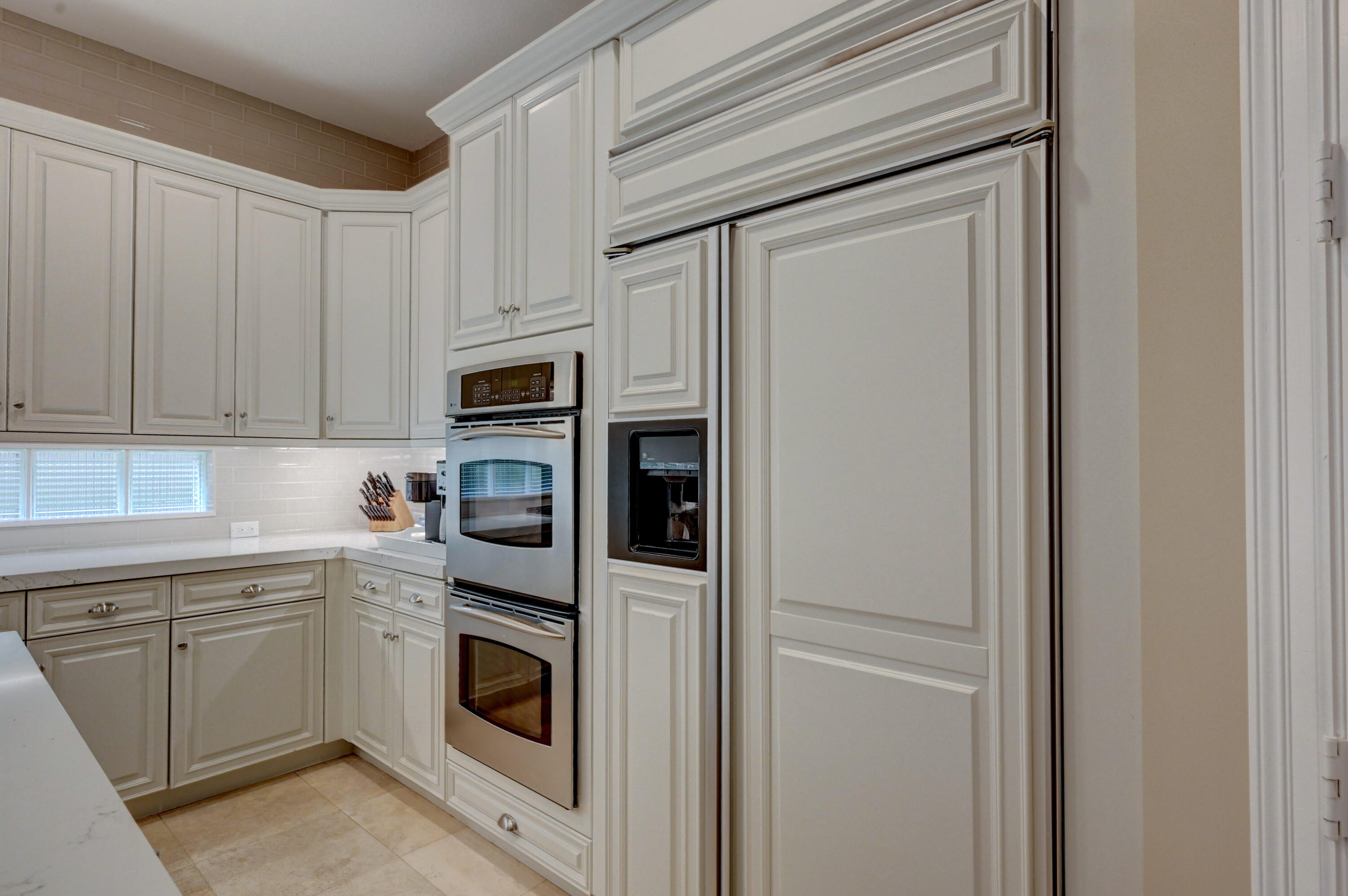 4938 Northwest 23 Court Boca Raton, FL 33431 - Photo 22 of 55 Kitchen5
