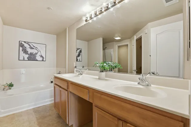 $460,000 | 5512 Tares Circle, Elk Grove, CA 95757