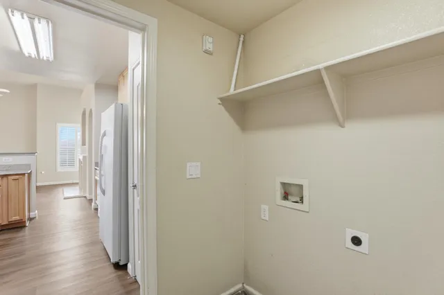 $460,000 | 5512 Tares Circle, Elk Grove, CA 95757