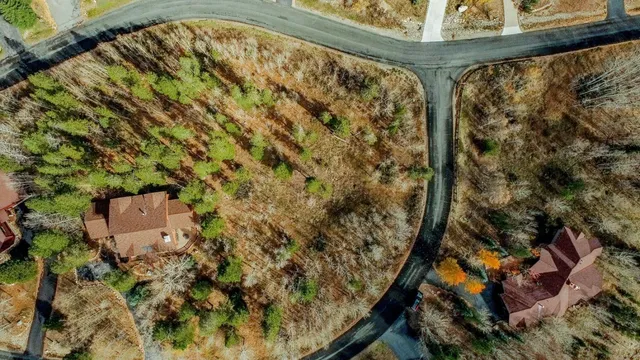 a view of an outdoor space