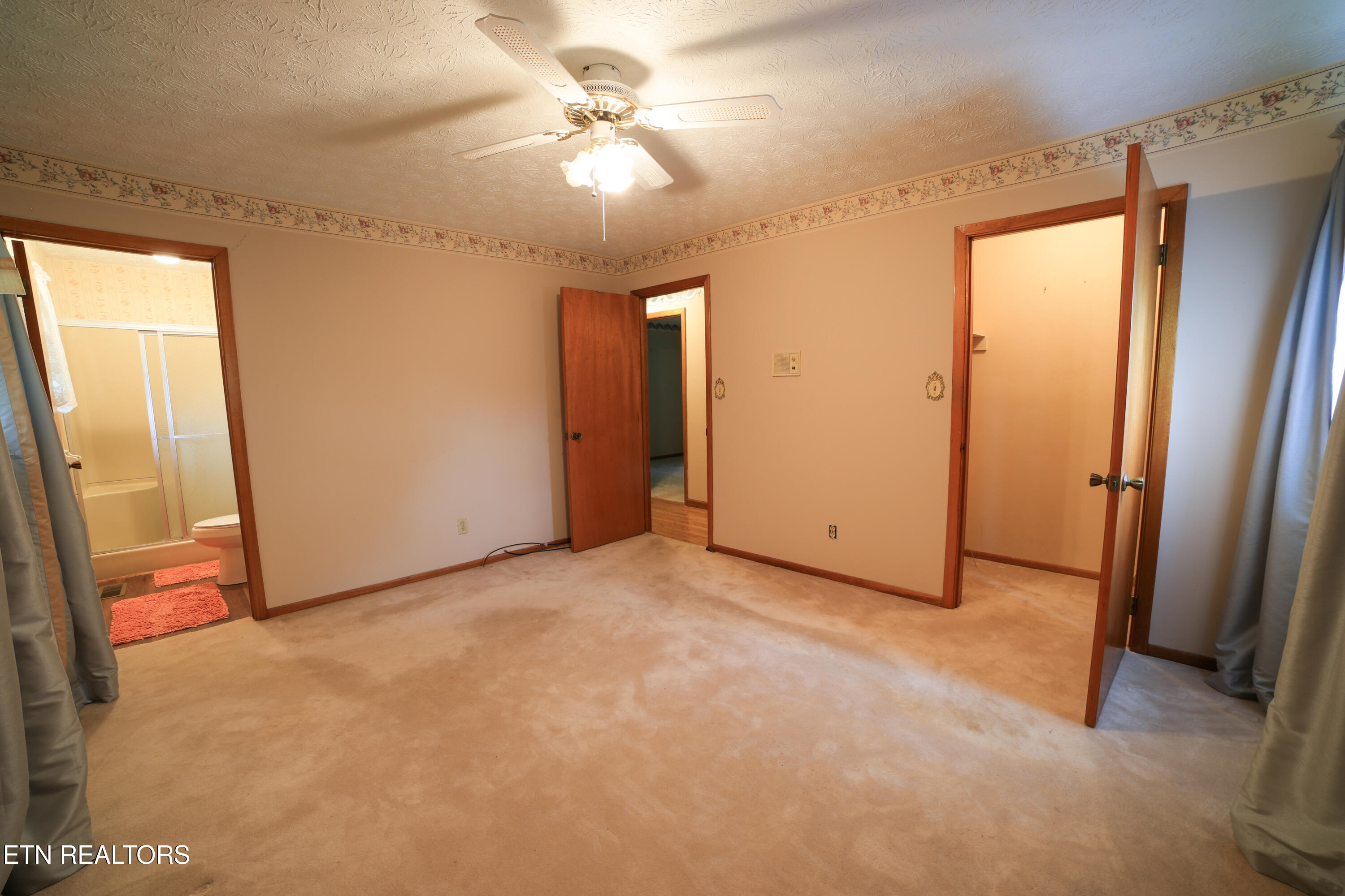 160 Rector Drive Harrogate, TN 37752 - Photo 7 of 15 160 Rector Dr- Primary 2