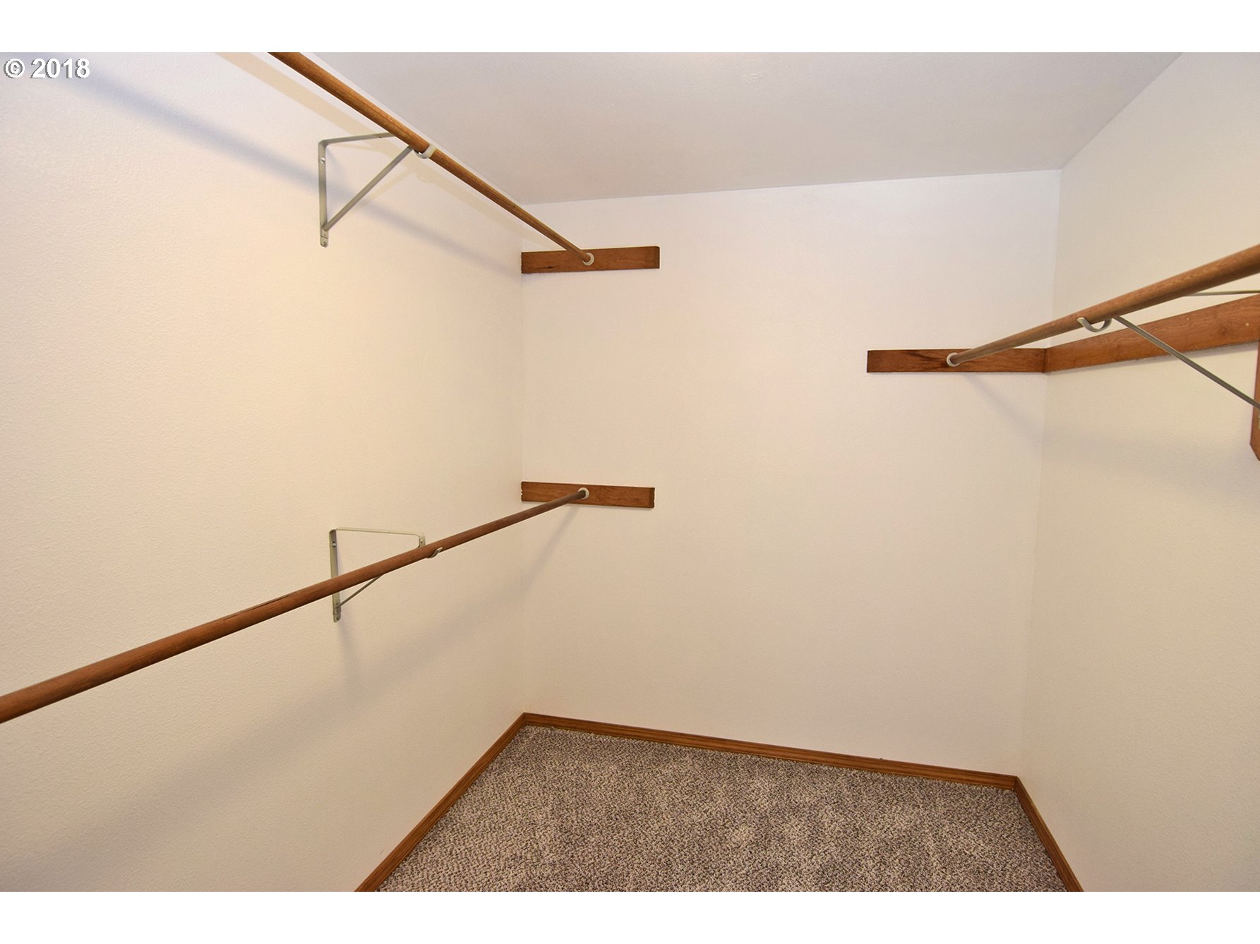 40025 Davis Street Sandy, OR 97055 - Photo 17 of 31 Gallery Image 17