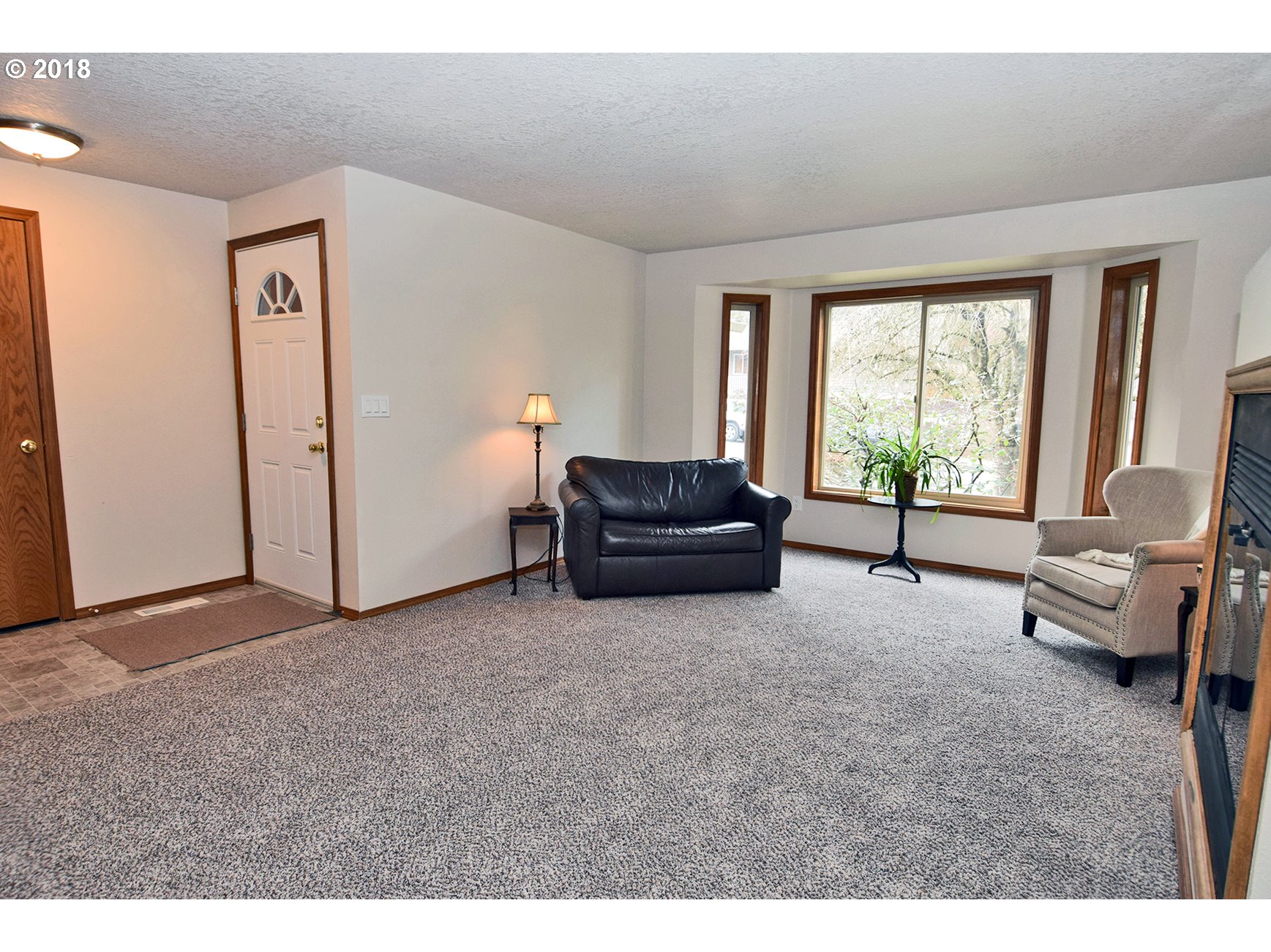 40025 Davis Street Sandy, OR 97055 - Photo 2 of 31 Gallery Image 2