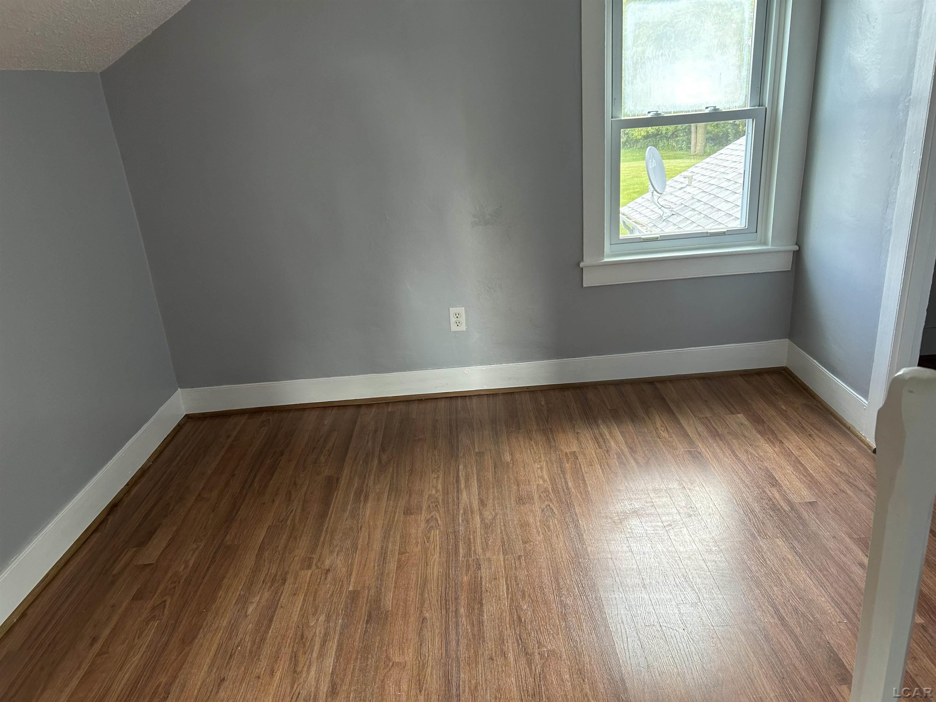 9790 Stoddard Road Adrian, MI 49221 - Photo 20 of 28 50121389-19.JPG