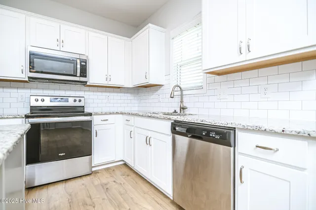 $309,000 | 320 Sturgeon Street, Smithfield, NC 27577