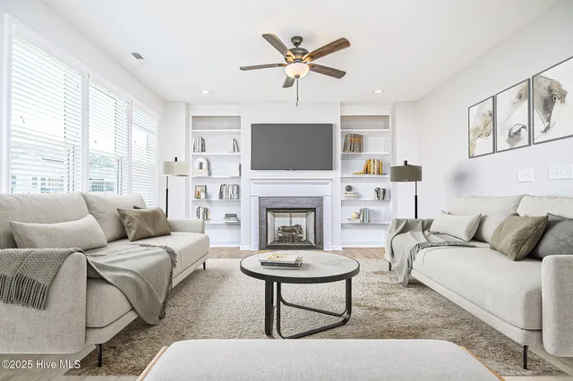 $309,000 | 320 Sturgeon Street, Smithfield, NC 27577