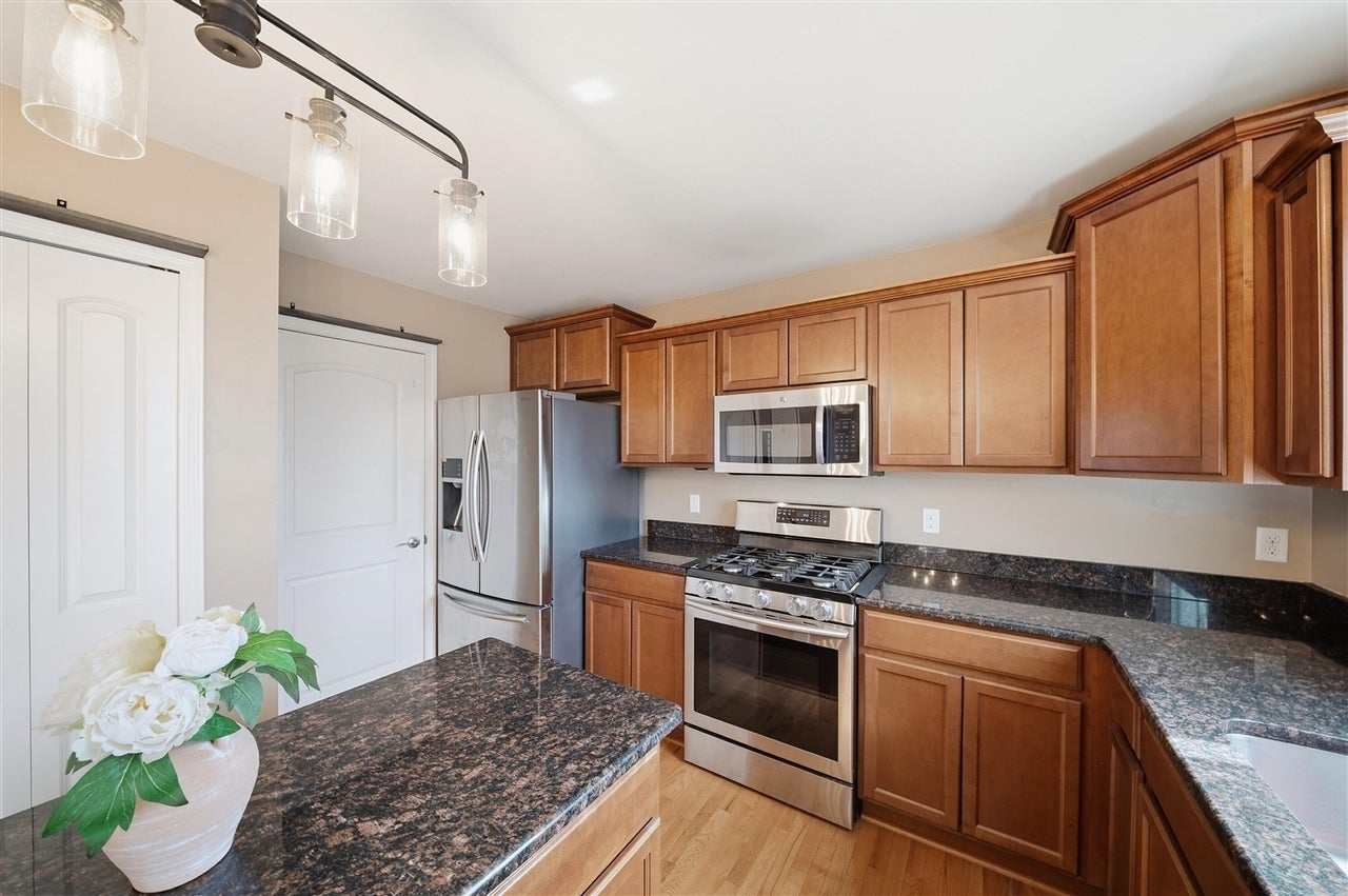 4122 Ash Tree Lane Howell, MI 48843 - Photo 4 of 33 Gallery Image 4