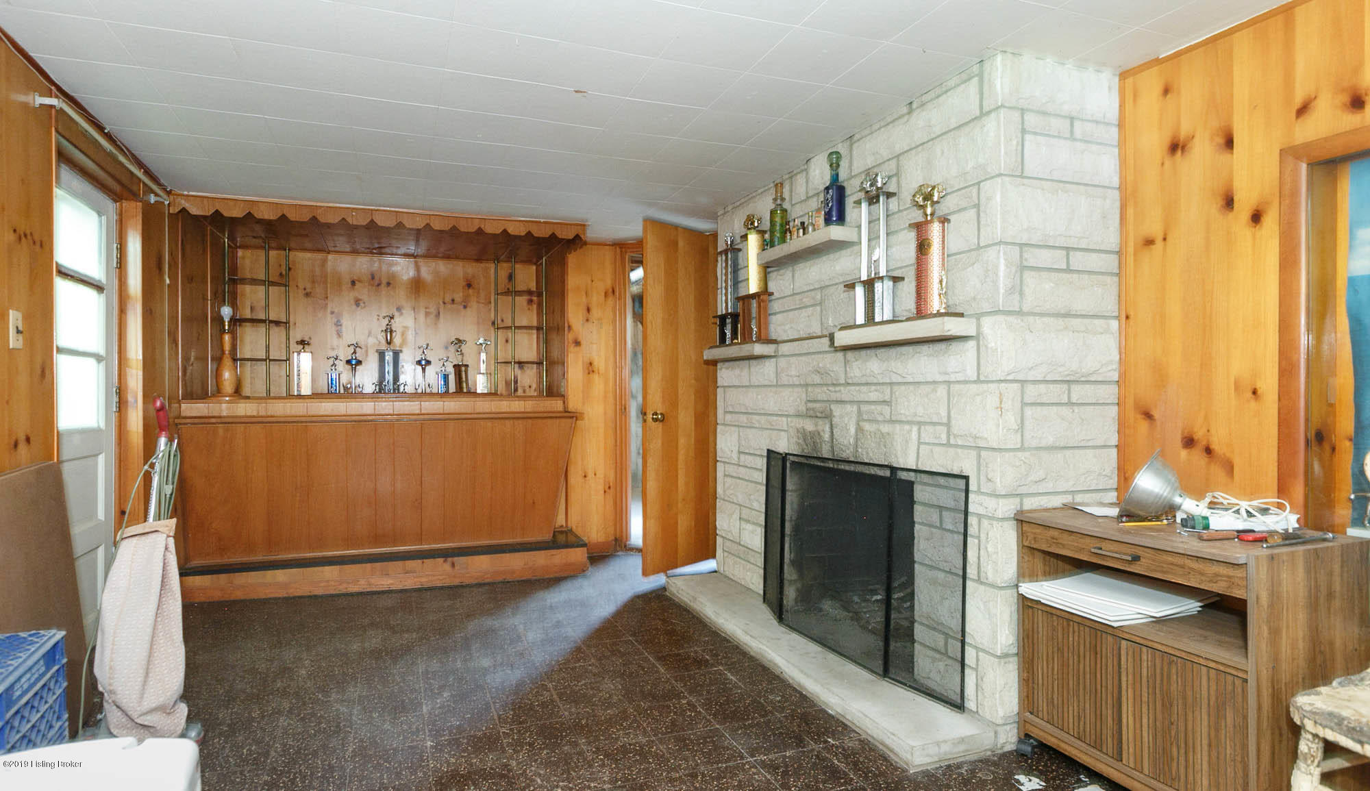 9909 Fairmount Road Louisville, KY 40291 - Photo 38 of 42 035 (3)