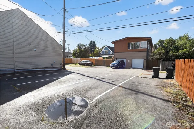 $950,000 | 1040 South Ferry Street, Tacoma, WA 98405