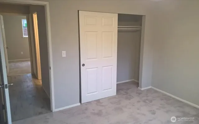 $950,000 | 1040 South Ferry Street, Tacoma, WA 98405