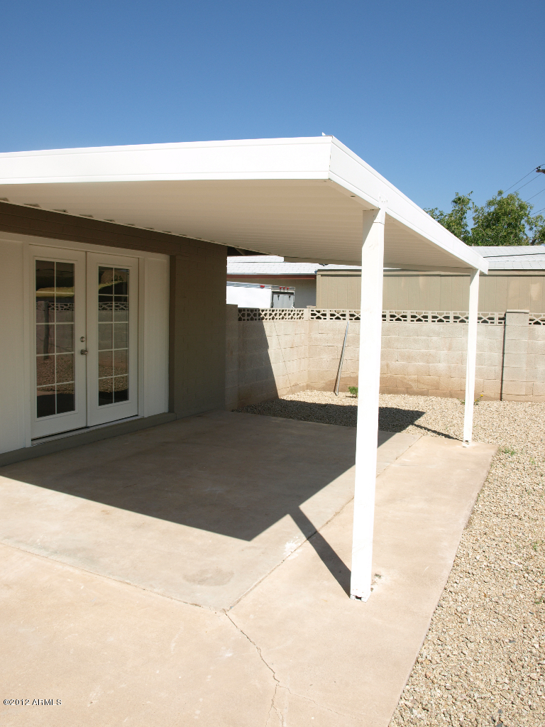 3511 South Terrace Road Tempe, AZ 85282 - Photo 16 of 18 Nice Covered Patio