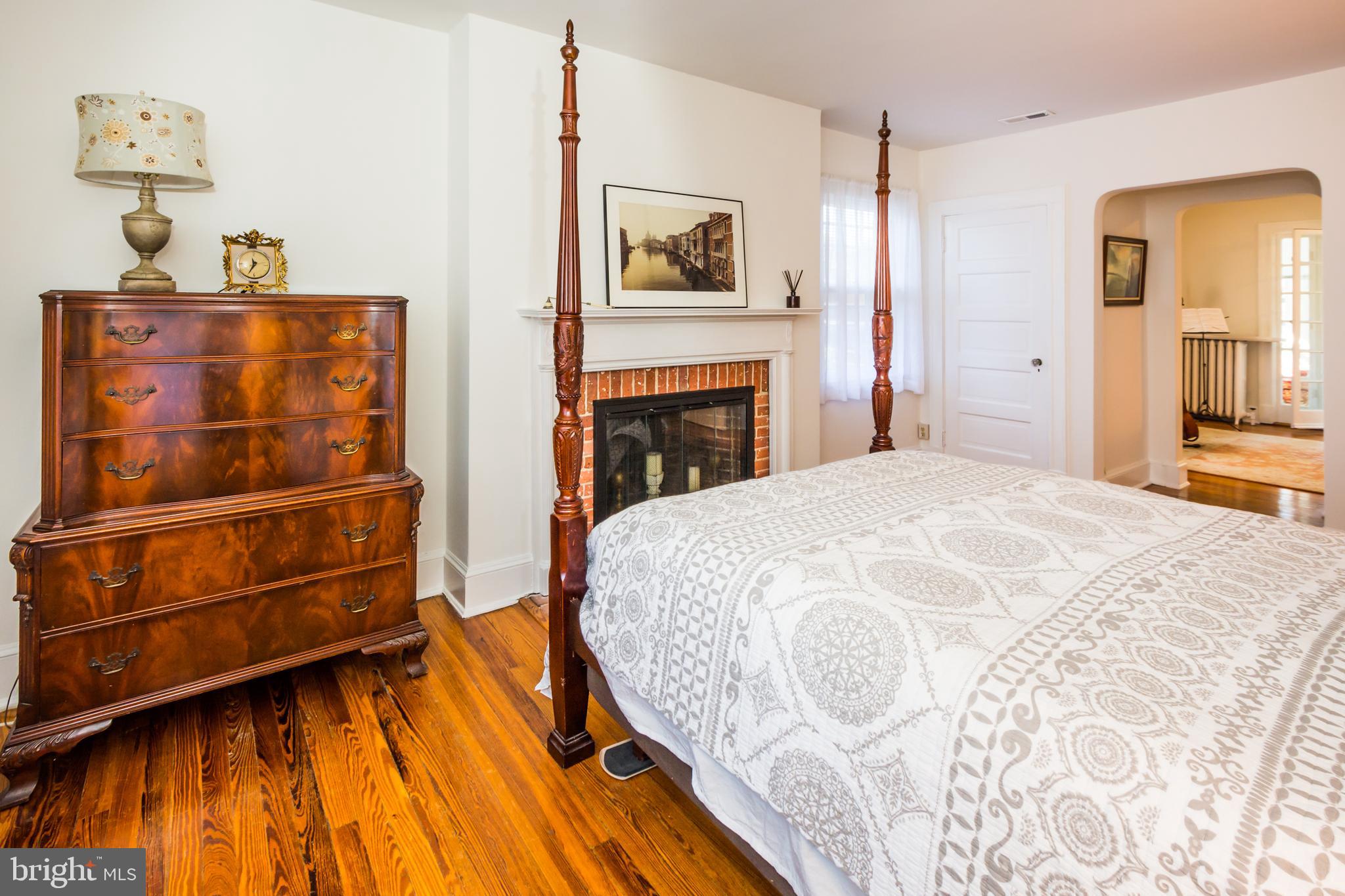 4324 Roland Avenue Baltimore, MD 21210 - Photo 42 of 67 Main Bedroom is open to Sitting (Dressing) Room