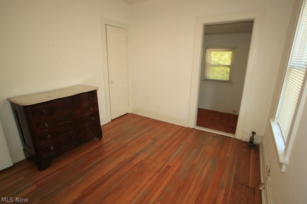 2228 Maplewood Road Cleveland, OH 44118 - Photo 15 of 22