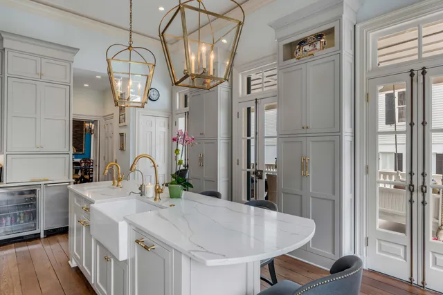 $17,900,000 | 2 Water Street, Charleston, SC 29401