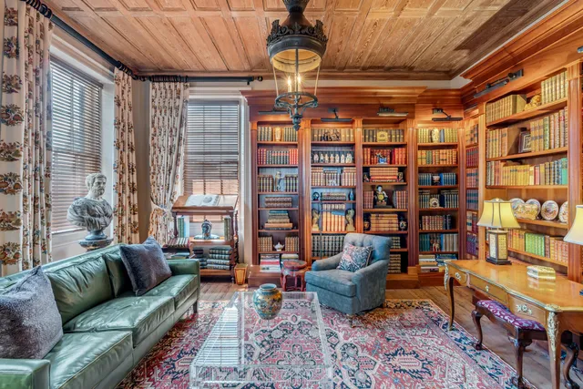 $17,900,000 | 2 Water Street, Charleston, SC 29401