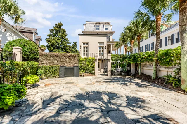 $17,900,000 | 2 Water Street, Charleston, SC 29401
