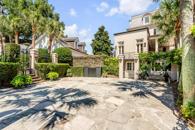 $17,900,000 | 2 Water Street, Charleston, SC 29401