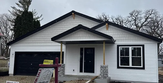 $394,900 | 622 Maple Street, Fort Atkinson, WI 53538