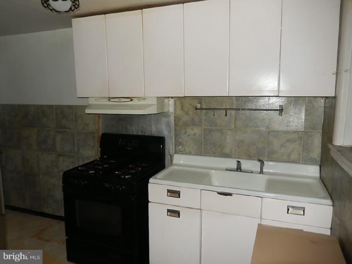 82 Gilpin Road Upper Darby, PA 19082 - Photo 8 of 15