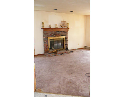 2 Sycamore Drive Rutland, MA 01543 - Photo 11 of 16