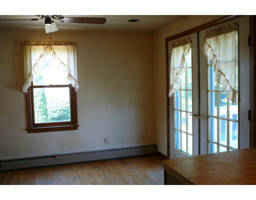 2 Sycamore Drive Rutland, MA 01543 - Photo 8 of 16