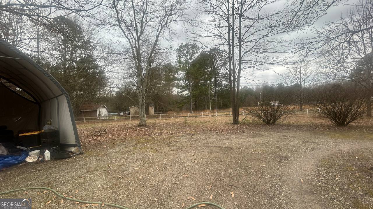 19 Kathryn Way Commerce, GA 30530 - Photo 5 of 14 a view of backyard space