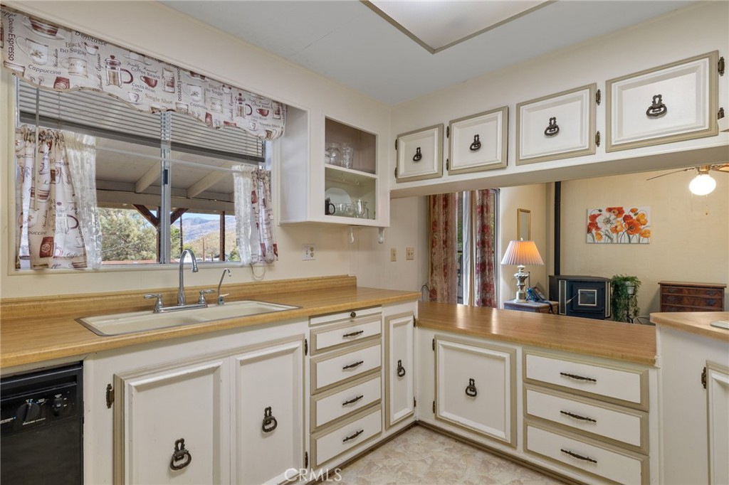 239 Lake Drive Bodfish, CA 93205 - Photo 20 of 42