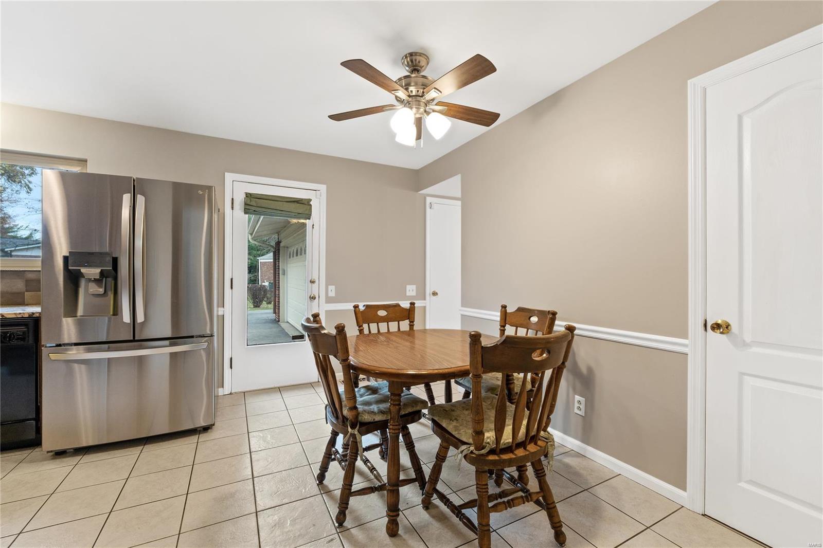 407 Spring Valley Court Chesterfield, MO 63017 - Photo 18 of 52 Gallery Image 18