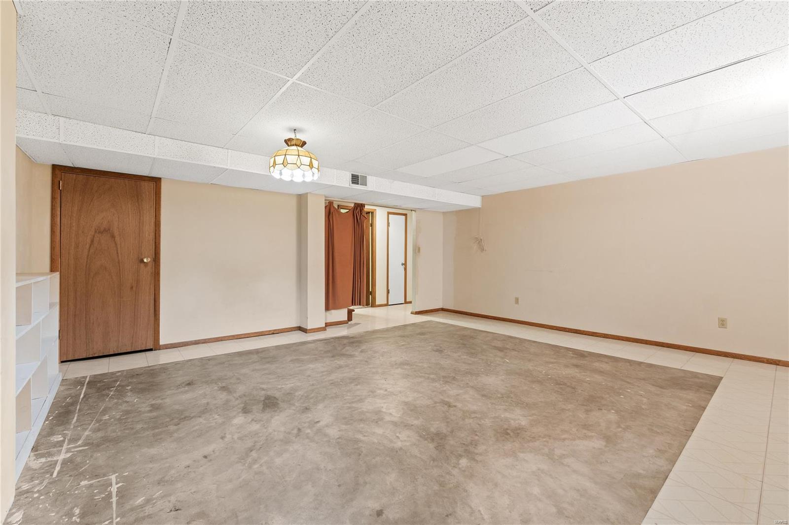 407 Spring Valley Court Chesterfield, MO 63017 - Photo 34 of 52 Gallery Image 34