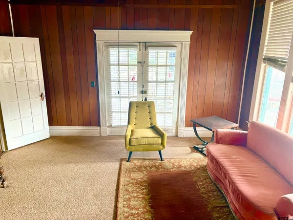 $276,000 | 305 Quitman Street, Pittsburg, TX 75686