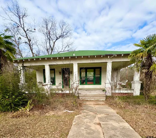 $276,000 | 305 Quitman Street, Pittsburg, TX 75686