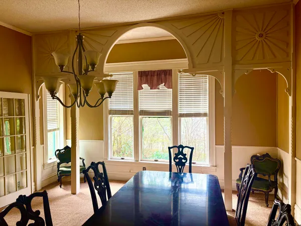 $276,000 | 305 Quitman Street, Pittsburg, TX 75686