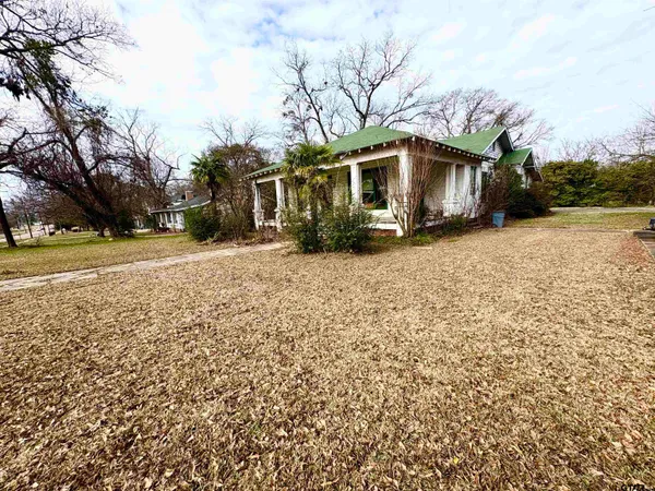 $276,000 | 305 Quitman Street, Pittsburg, TX 75686