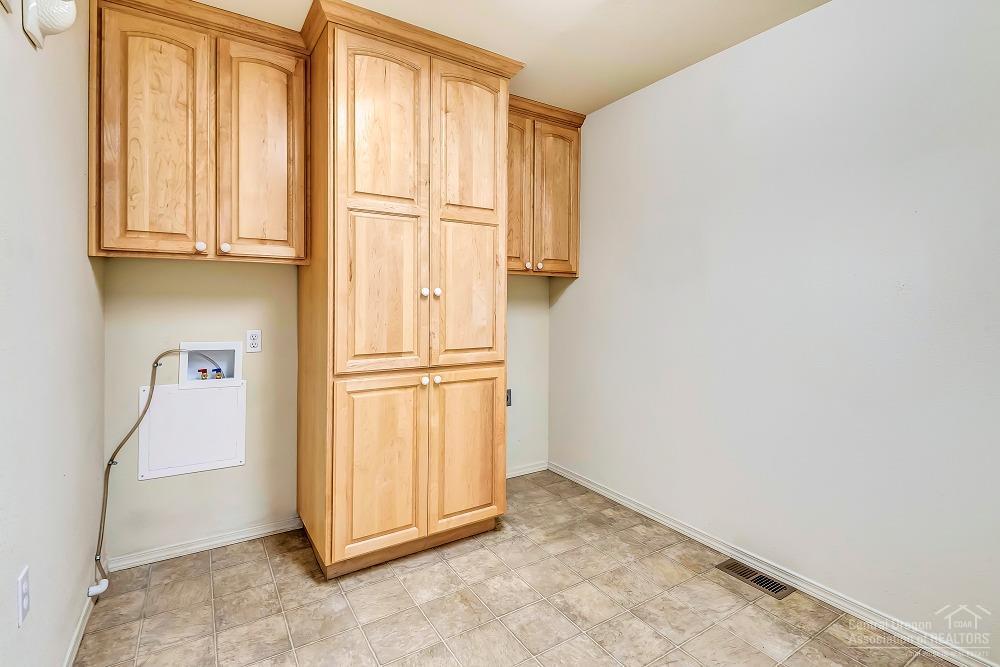 2328 Northeast Yellowpine Road Prineville, OR 97754 - Photo 19 of 25 Additional Photo
