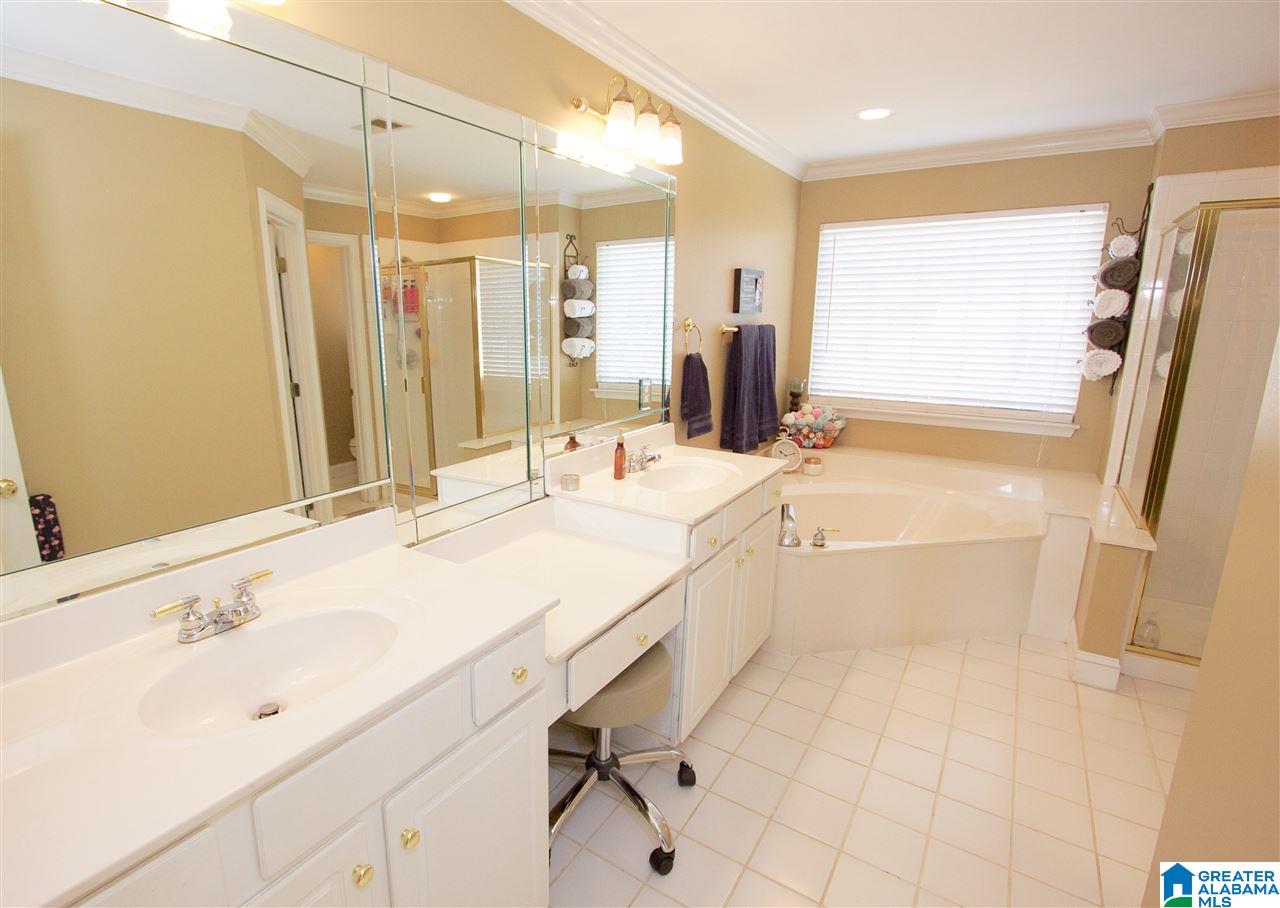1043 Oak Meadows Road Birmingham, AL 35242 - Photo 16 of 26 Gallery Image 16