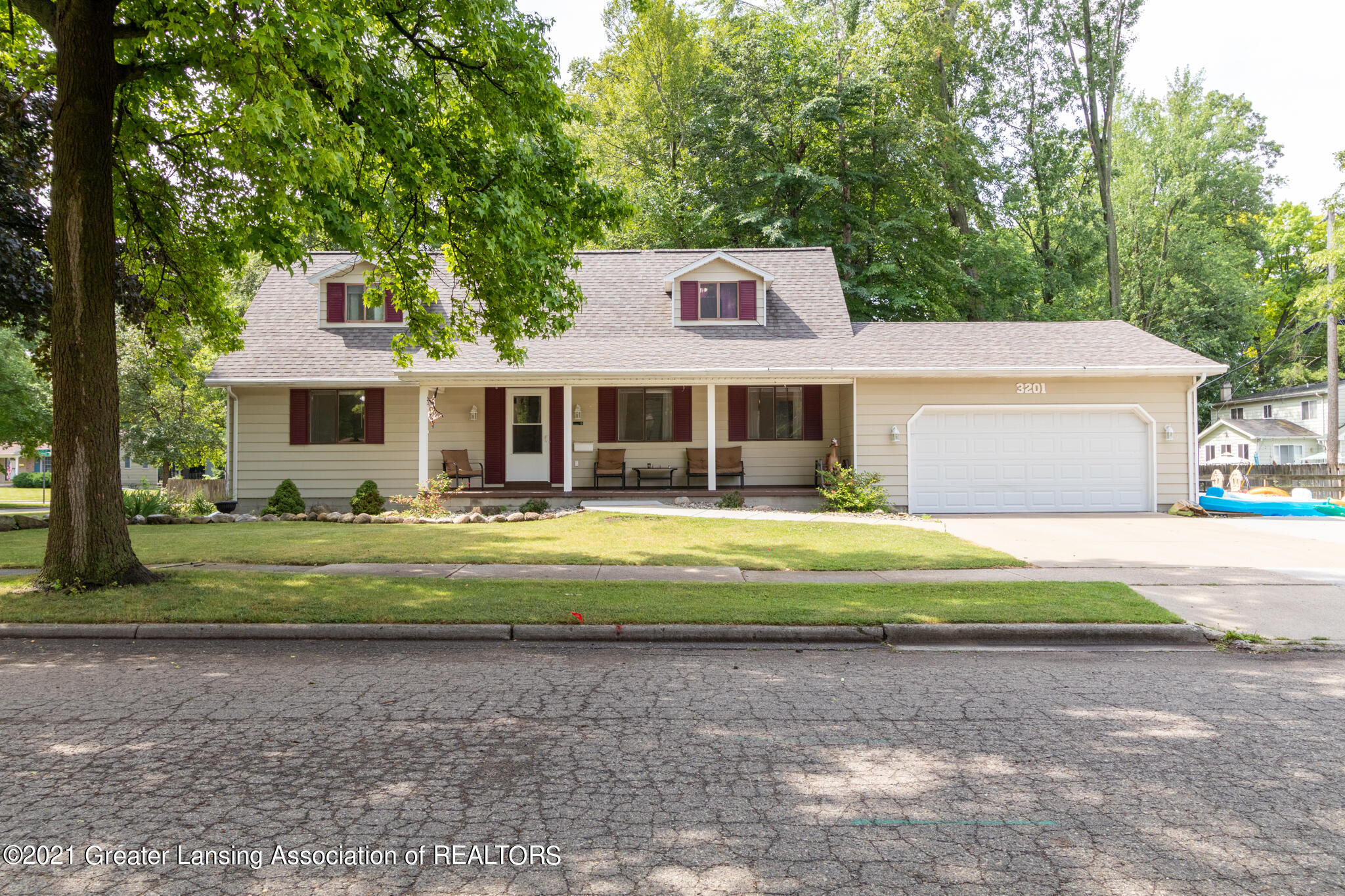 3201 Rice Court Lansing, MI 48911 - Photo 1 of 35 Front