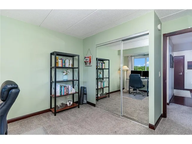 $234,999 | 3320 Louisiana Avenue South, Unit 410, St. Louis Park, MN 55426